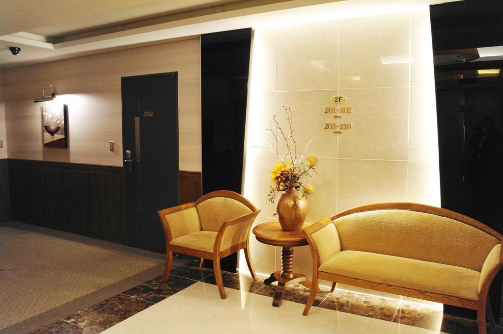 Hotel Ritz Suwon Exterior photo